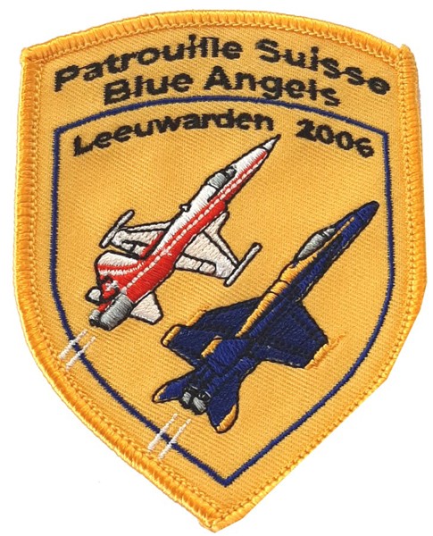 Bild von Patrouille Suisse & Blue Angels, Leeuwarden 2006